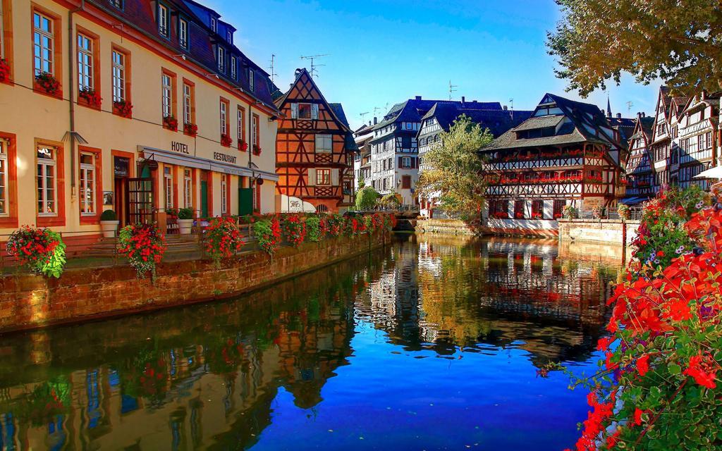 Midpoint Studios By Life Renaissance Strasbourg Exterior photo